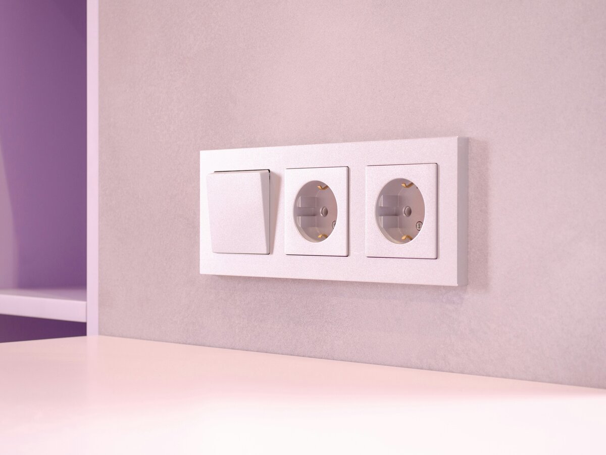 Elektroinstallation durch Voltarik
